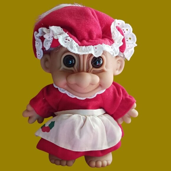 Vintage Russ Troll Doll Mrs. Claus Christmas 1991 "6" Inches Tall red/wht - Picture 7 of 7